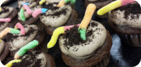 Dirt -n- Worm Cupcakes